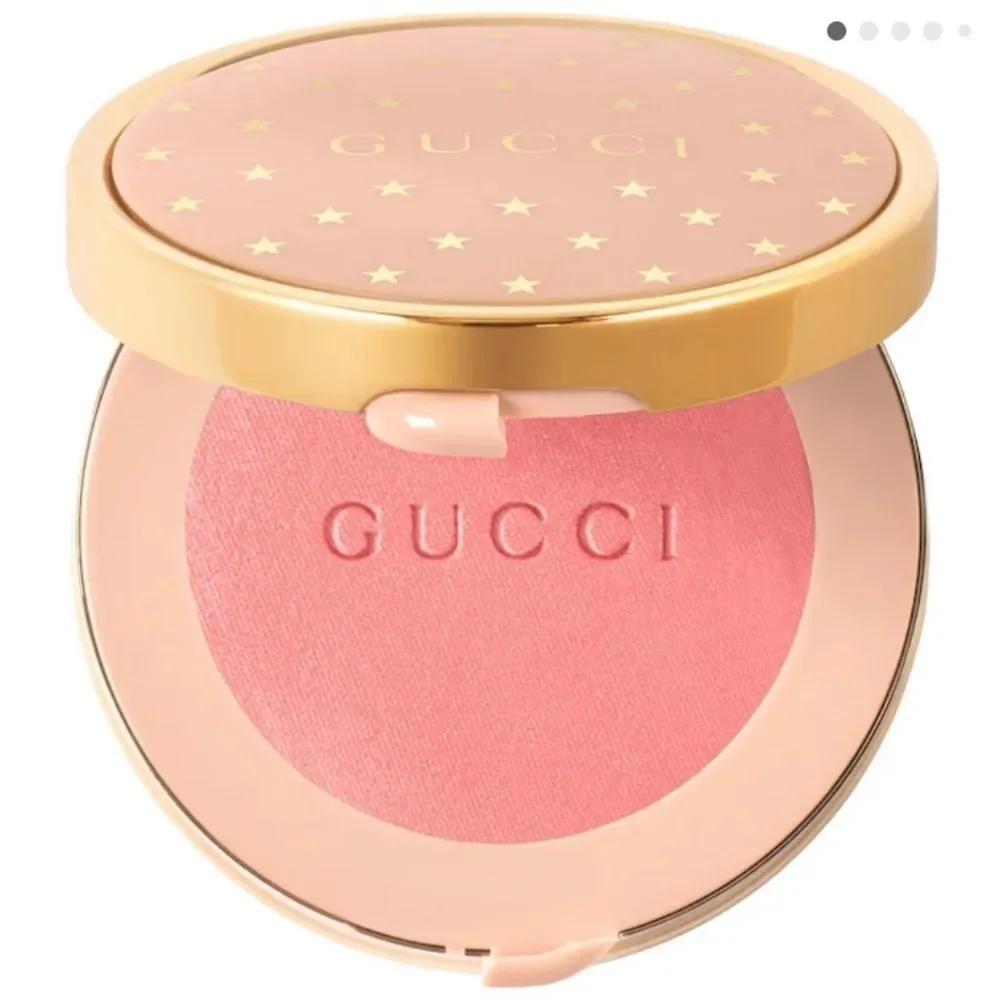Gucci Luminous Matte Powder Blush-Silky Rose